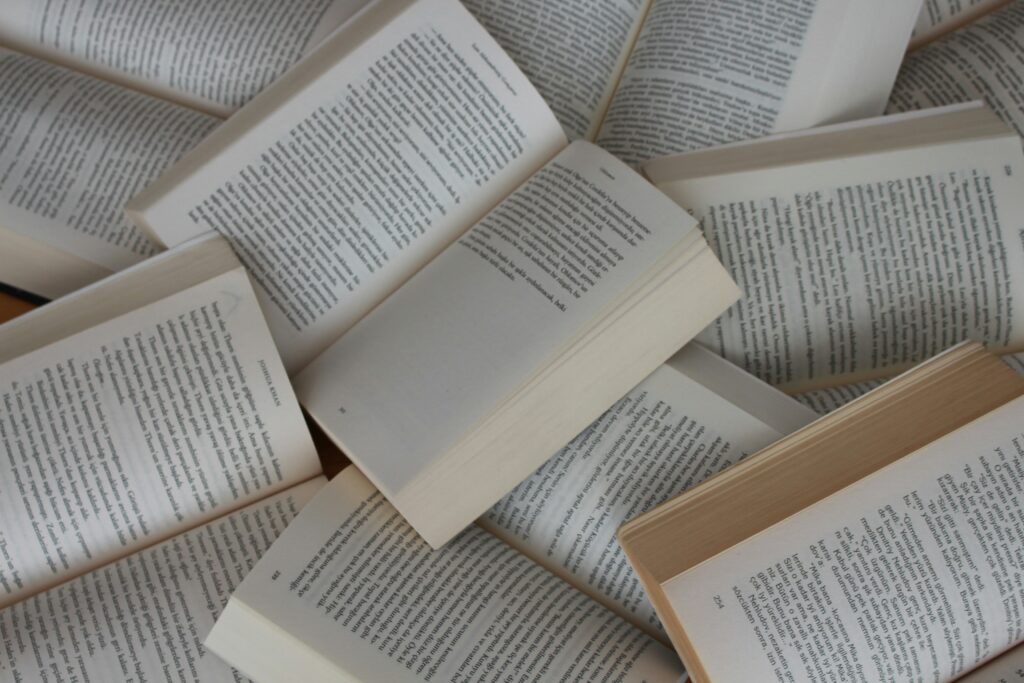 Felis Obscura Library